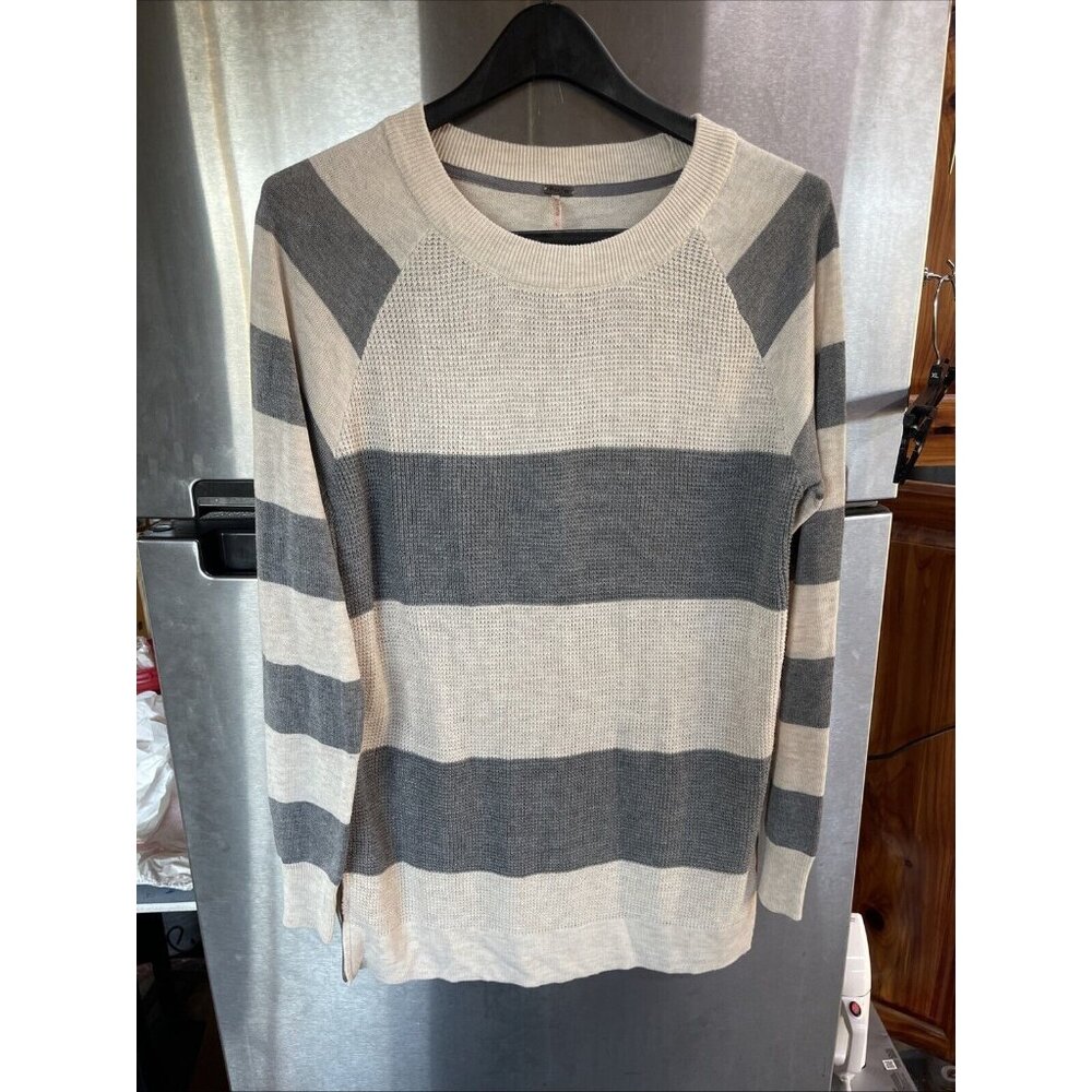 Nordstrom Poof Women’s Sz L Sweater White & Gray Ribbed Long Sleeve Full Zipper